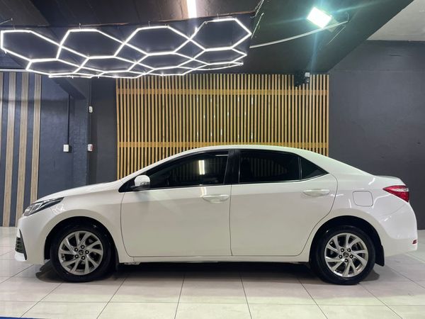 2017-Toyota-Corolla-16-Prestige image:2