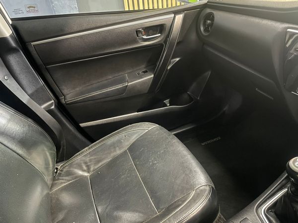 2017-Toyota-Corolla-16-Prestige image:34