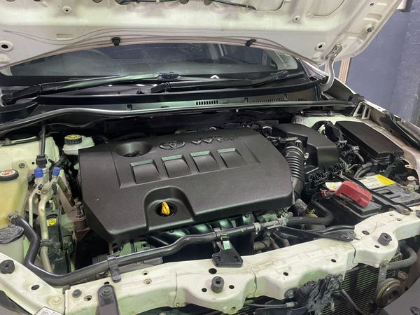 2017-Toyota-Corolla-16-Prestige image:35