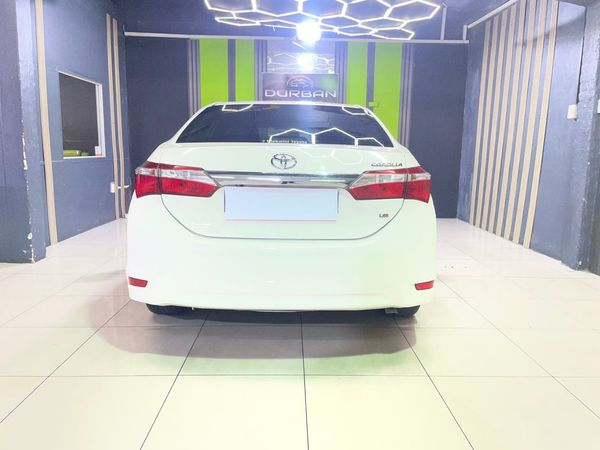 2017-Toyota-Corolla-16-Prestige image:6