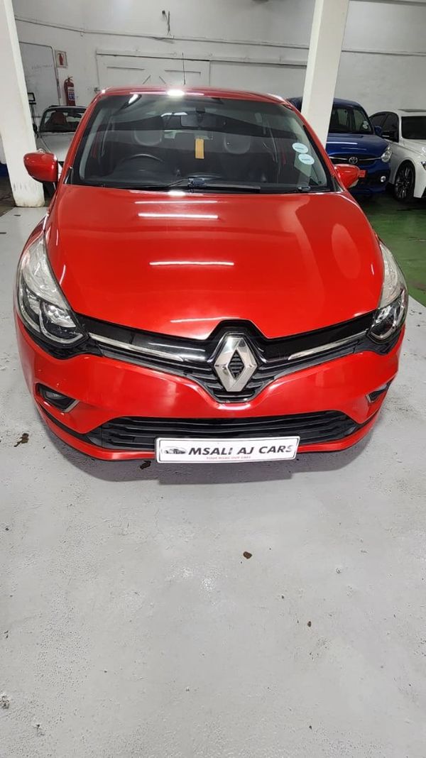 2017-Renault-Clio-IV-900T-Dynamique-5-dr-66kW image:2