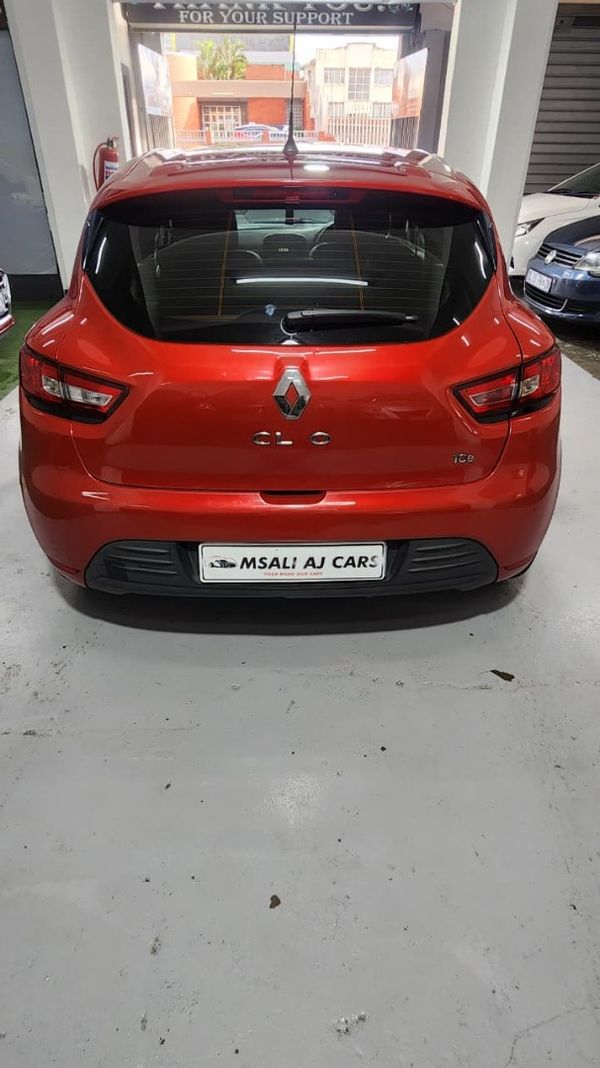 2017-Renault-Clio-IV-900T-Dynamique-5-dr-66kW image:6