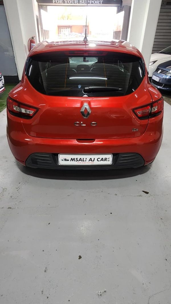 2017-Renault-Clio-IV-900T-Dynamique-5-dr-66kW image:7