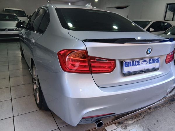 2016-BMW-3-Series-320i-Luxury-Line-Auto image:13
