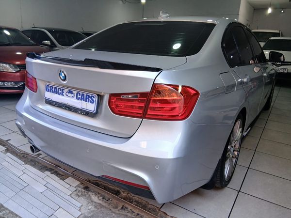 2016-BMW-3-Series-320i-Luxury-Line-Auto image:14