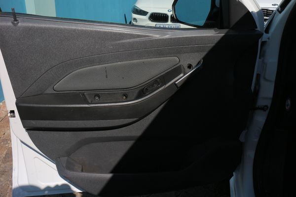2014-Chevrolet-Utility-13D-Club image:13
