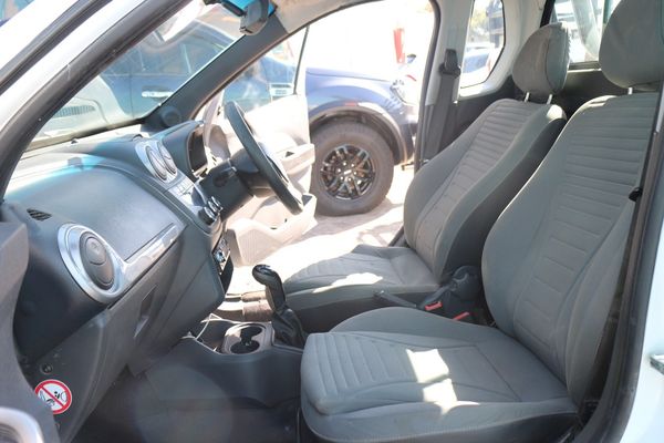2014-Chevrolet-Utility-13D-Club image:4