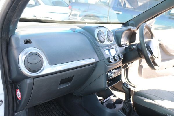 2014-Chevrolet-Utility-13D-Club image:6