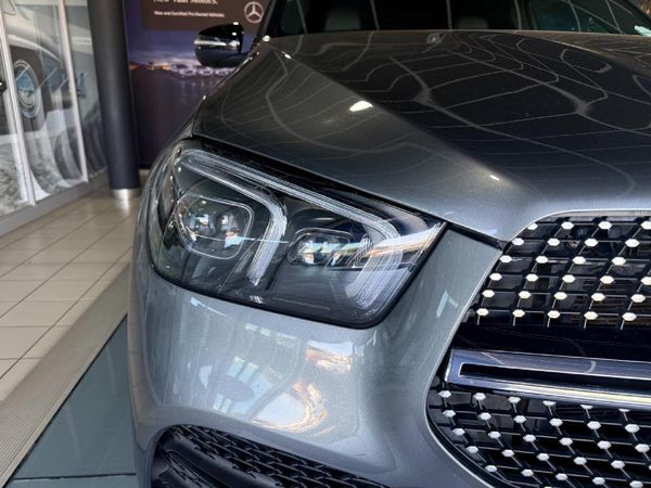 2021-Mercedes-Benz-GLE-400d-4Matic image:9
