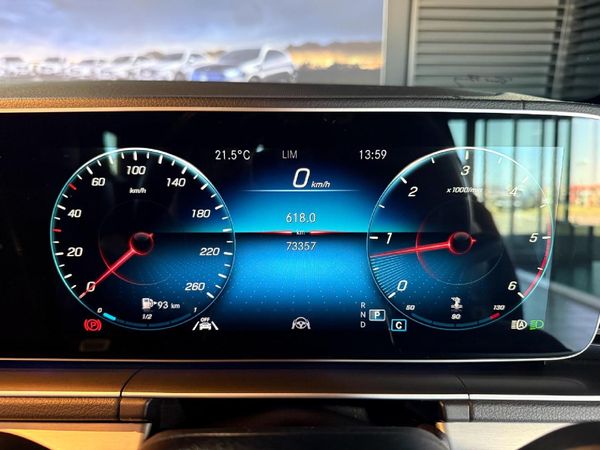 2021-Mercedes-Benz-GLE-400d-4Matic image:10