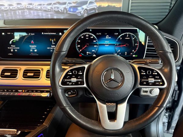 2021-Mercedes-Benz-GLE-400d-4Matic image:14