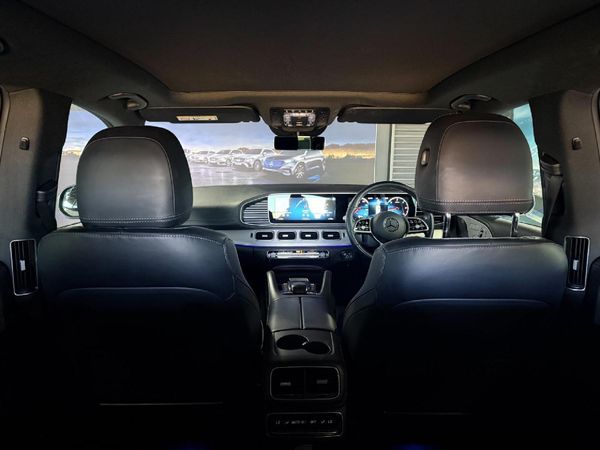 2021-Mercedes-Benz-GLE-400d-4Matic image:18