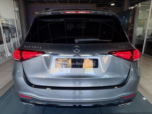 2021-Mercedes-Benz-GLE-400d-4Matic image:5