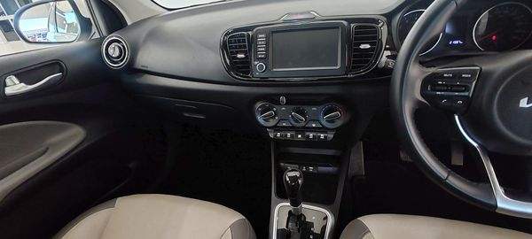 2024-Kia-Pegas-14-EX-Auto image:10