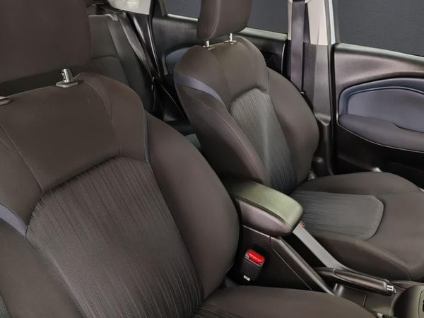 2025-Toyota-Starlet-15-XS-Auto image:9