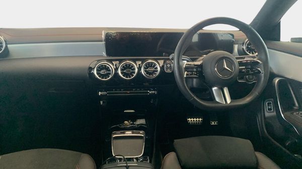 2026-Mercedes-Benz-CLA-200-Progressive image:16