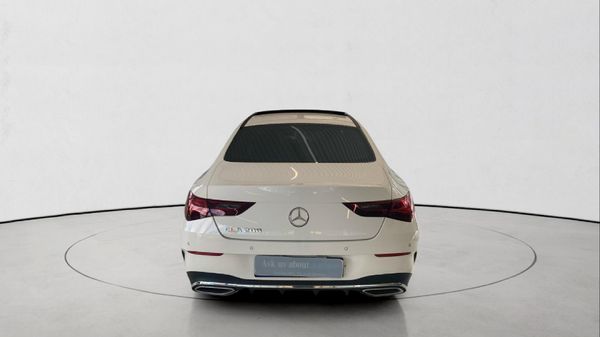 2026-Mercedes-Benz-CLA-200-Progressive image:5