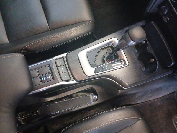2022-Toyota-Fortuner-28-GD-6-Raised-Body-Auto image:11