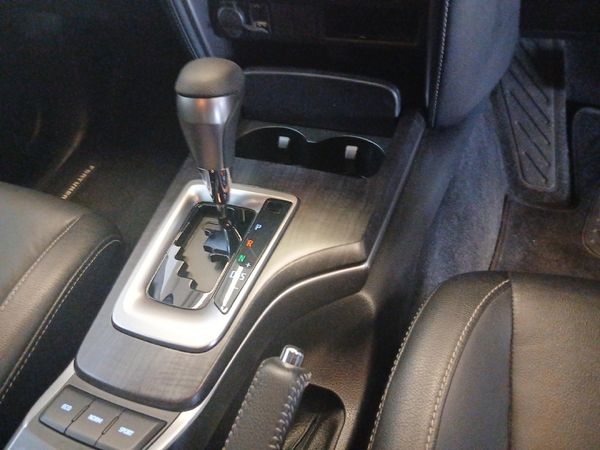 2022-Toyota-Fortuner-28-GD-6-Raised-Body-Auto image:12