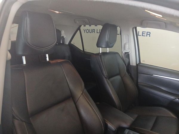 2022-Toyota-Fortuner-28-GD-6-Raised-Body-Auto image:16