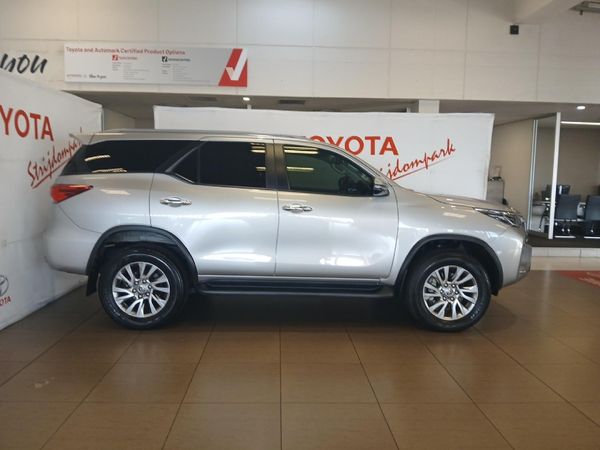 2022-Toyota-Fortuner-28-GD-6-Raised-Body-Auto image:2