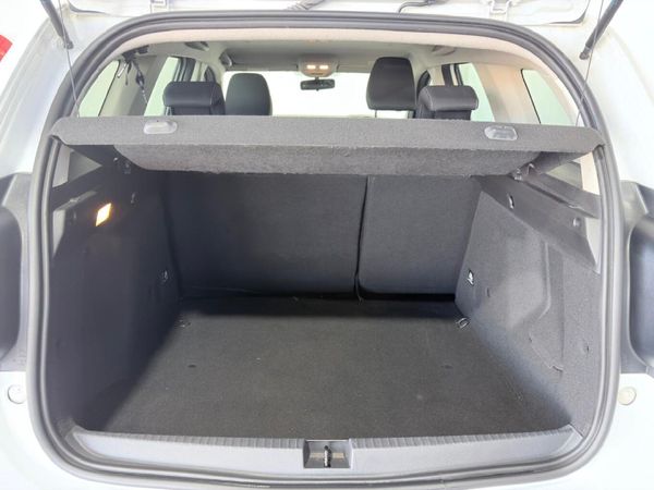 2022-Renault-Duster-15-dCi-Intens-EDC image:9