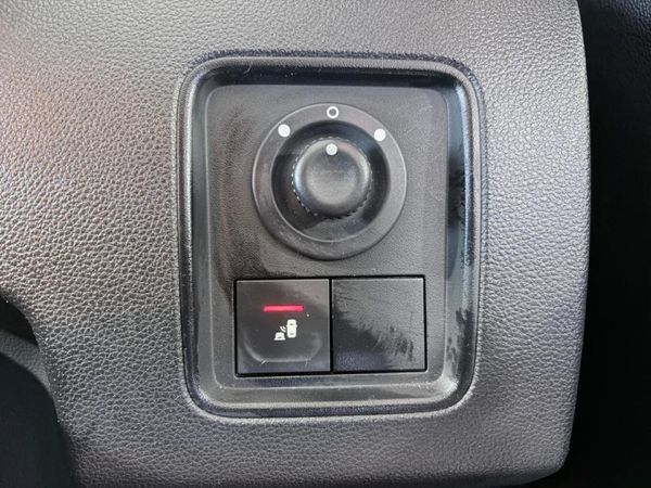 2022-Renault-Duster-15-dCi-Intens-EDC image:22