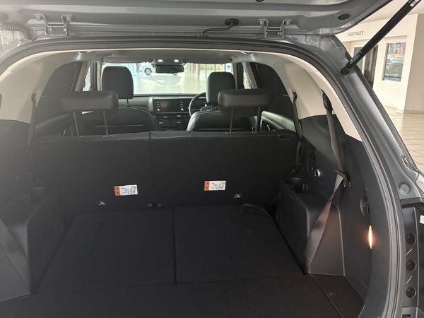 2026-Hyundai-Alcazar-15D-Elite-Auto image:4