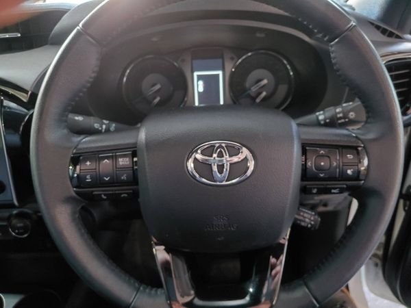 2024-Toyota-Hilux-28-GD-6-Raised-Body-Legend-Auto-Double-Cab image:14