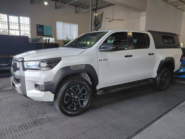 2024-Toyota-Hilux-28-GD-6-Raised-Body-Legend-Auto-Double-Cab image:2