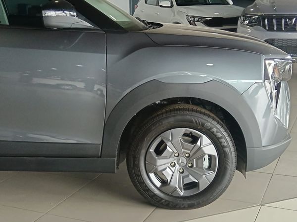 2026-Mahindra-XUV-3XO-12T-MX2-Auto image:4