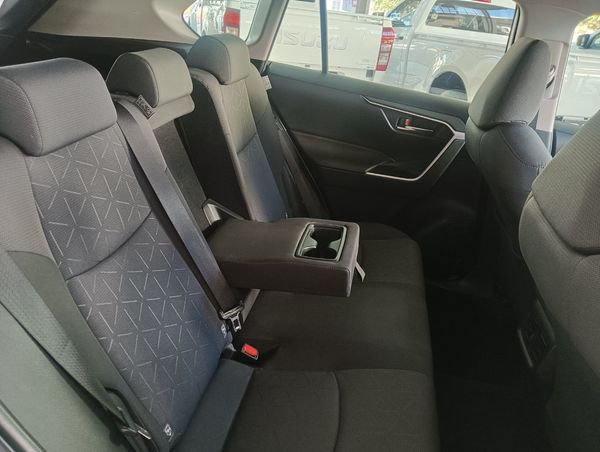 2020-Toyota-RAV4-20-GX-Auto image:12