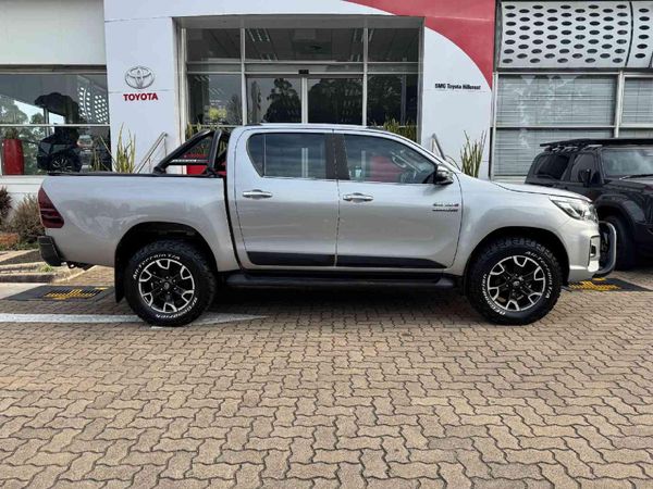 2019-Toyota-Hilux-28-GD-6-Raider-4x4-Auto-Double-Cab image:3