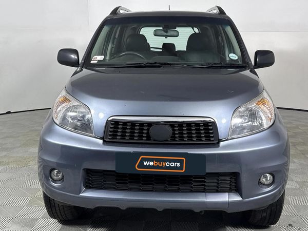 2013-Daihatsu-Terios image:13