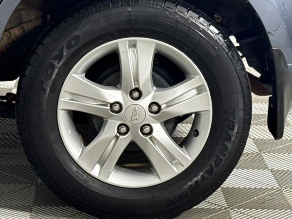 2013-Daihatsu-Terios image:6