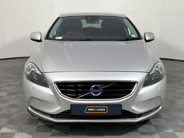 2014-Volvo-V40-T4-Excel image:13