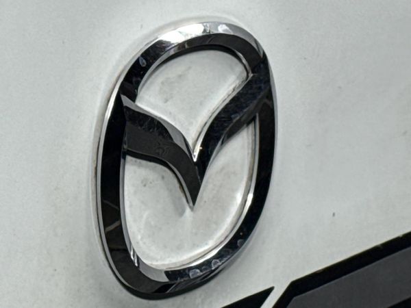 2014-Mazda-BT-50-32-TDi-SLE-Double-Cab image:11