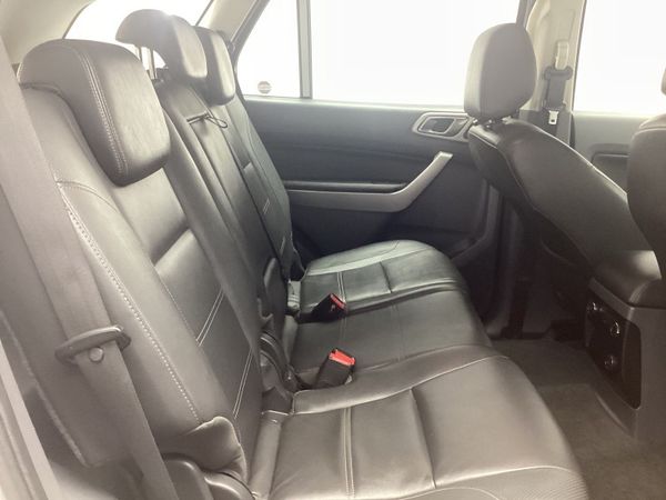 2018-Ford-Everest-32-TDCi-XLT-Auto image:14