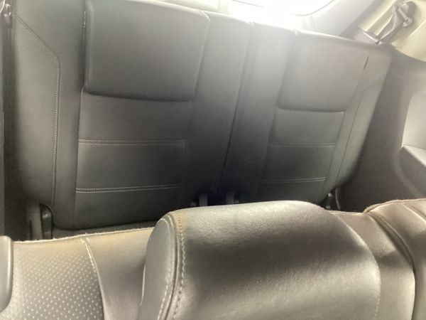 2018-Ford-Everest-32-TDCi-XLT-Auto image:16
