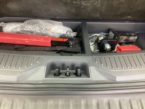 2018-Ford-Everest-32-TDCi-XLT-Auto image:6