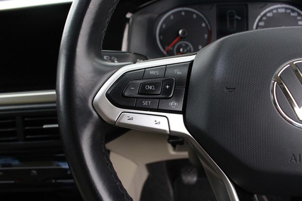 2022-Volkswagen-Polo-Classic-16-Life image:4