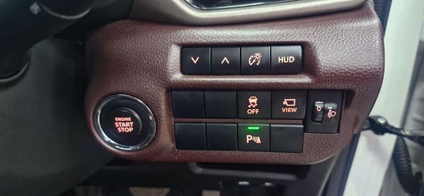 2025-Toyota-Starlet-Cross-15XR-Auto image:16
