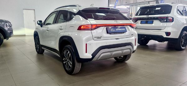 2025-Toyota-Starlet-Cross-15XR-Auto image:4