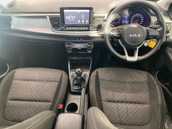 2022-Kia-Rio-12-LS-5-dr image:10