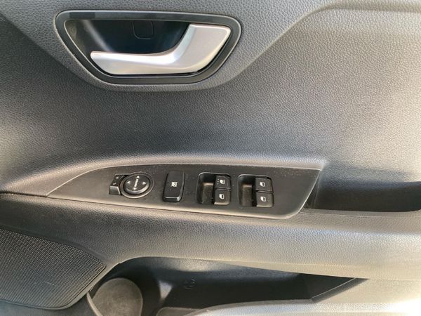 2022-Kia-Rio-12-LS-5-dr image:13