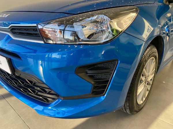 2022-Kia-Rio-12-LS-5-dr image:17