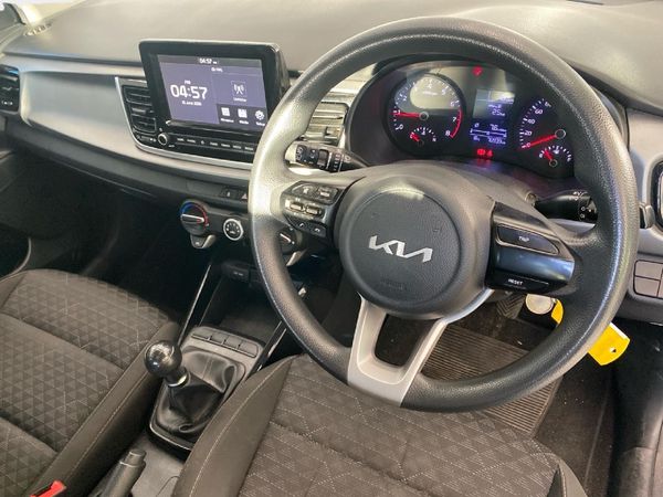 2022-Kia-Rio-12-LS-5-dr image:7