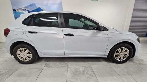 2018-Volkswagen-Polo-10-TSI-Trendline image:2