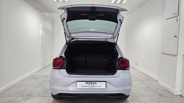 2018-Volkswagen-Polo-10-TSI-Trendline image:7