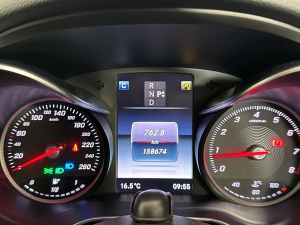 2016-Mercedes-Benz-C-Class-C-200-Avantgarde-Auto image:2